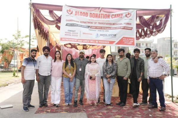 Blood Donation Camp by Rajesh Chopra Founder Anmol Empire